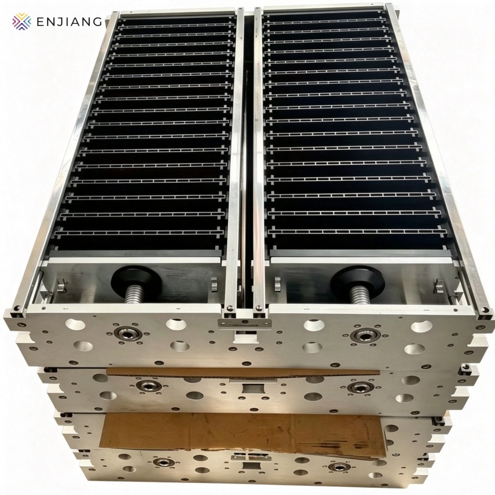 Battery cell tray